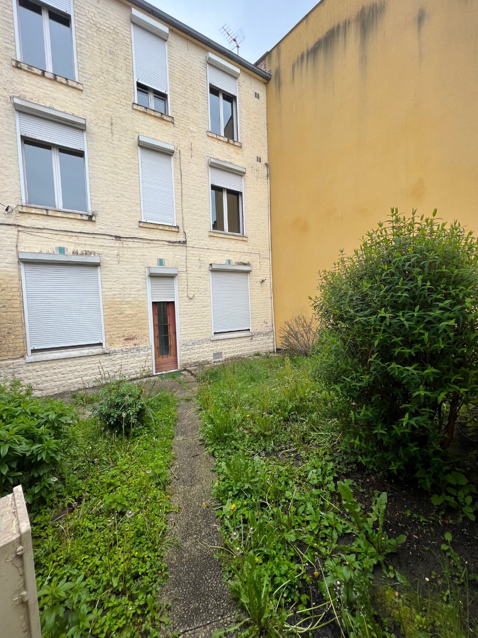 Moulins - Maison avec jardin 