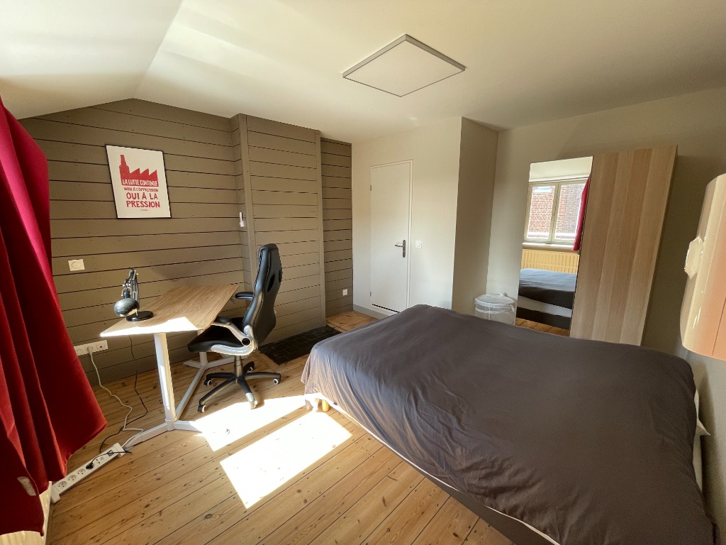 CHAMBRE DANS SUBLIME COLOCATION - CORMONTAIGNE - COUR 