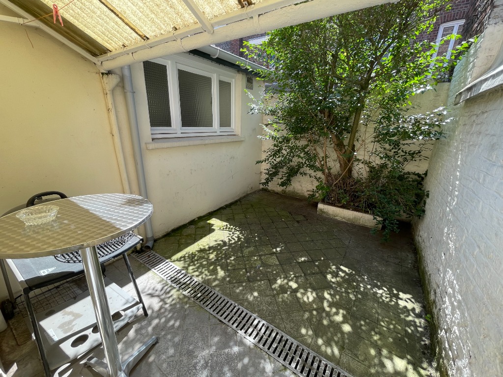CHAMBRE DANS SUBLIME COLOCATION - CORMONTAIGNE - COUR 