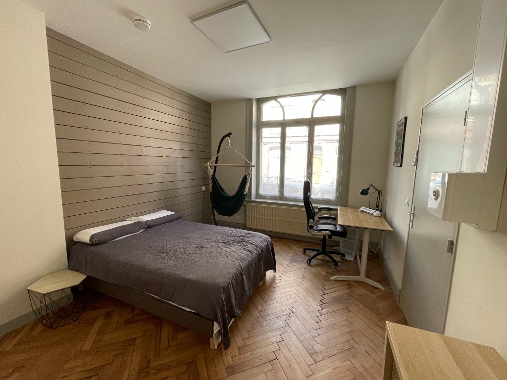 CHAMBRE DANS SUBLIME COLOCATION - CORMONTAIGNE - COUR 