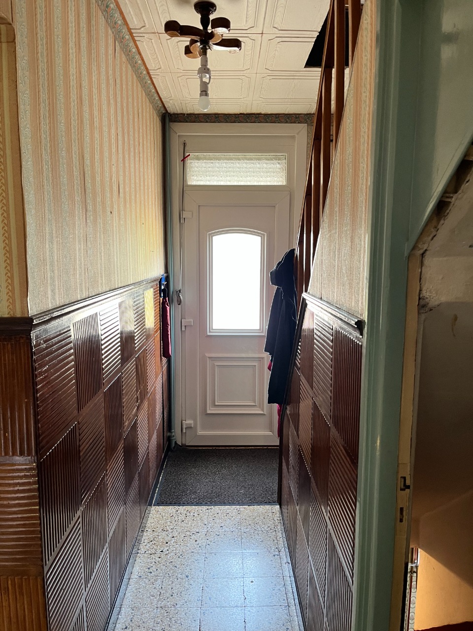Maison individuelle bel étage à rénover 