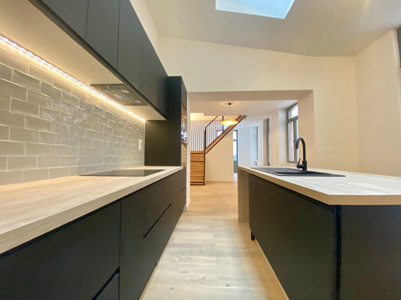 Vente maison 59000 Lille - Maison 3 chambres + local commercial