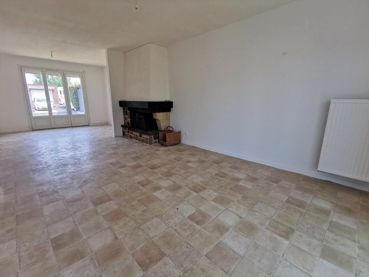 MAISON SEMI MITOYENNE