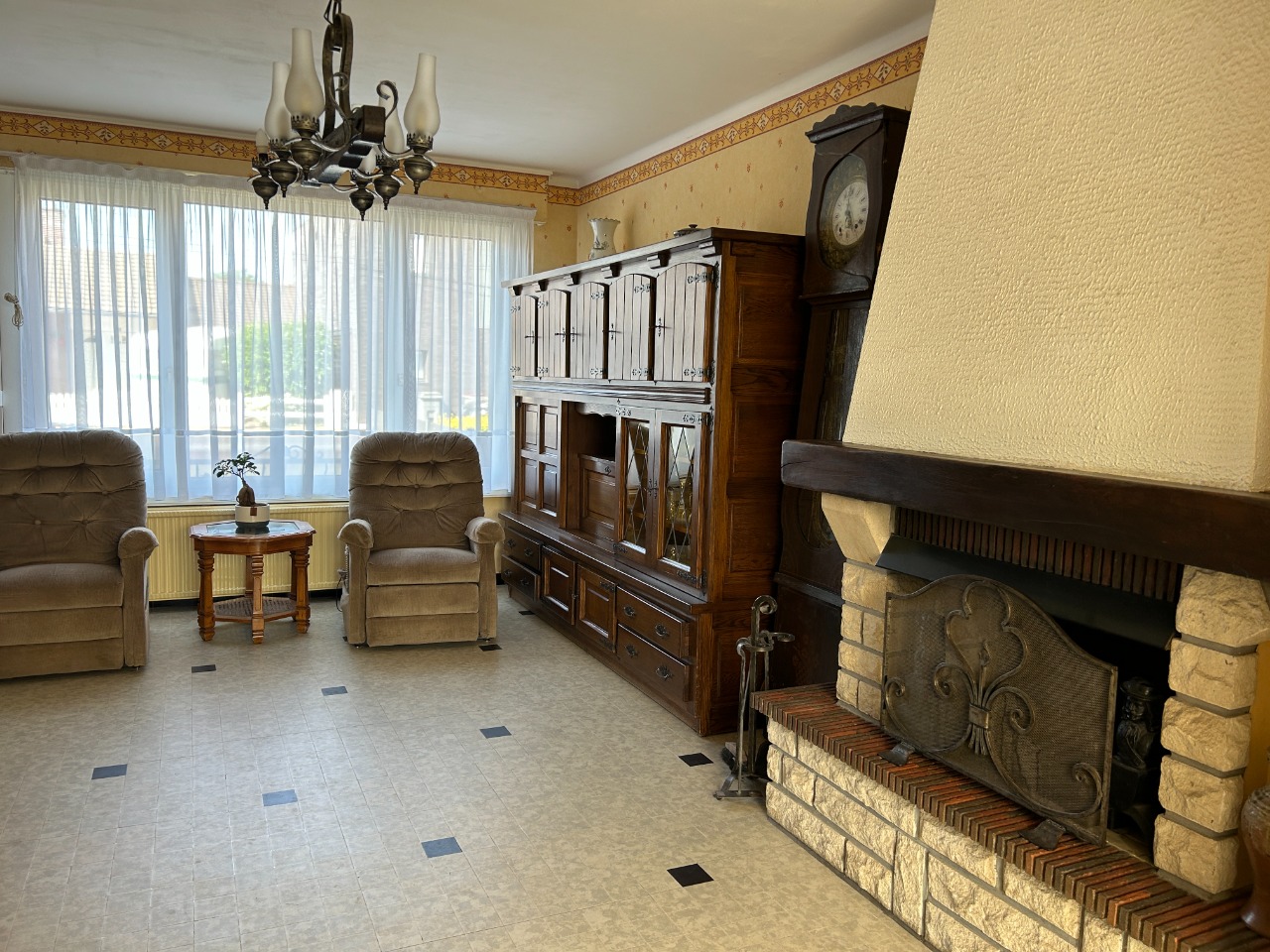 Ascq village, maison  des années 60, 4 chambres, garage 