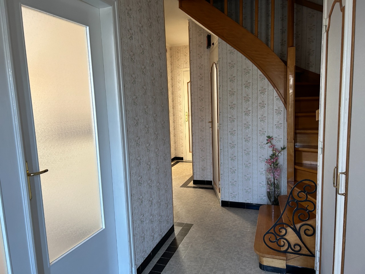 Ascq village, maison  des années 60, 4 chambres, garage 