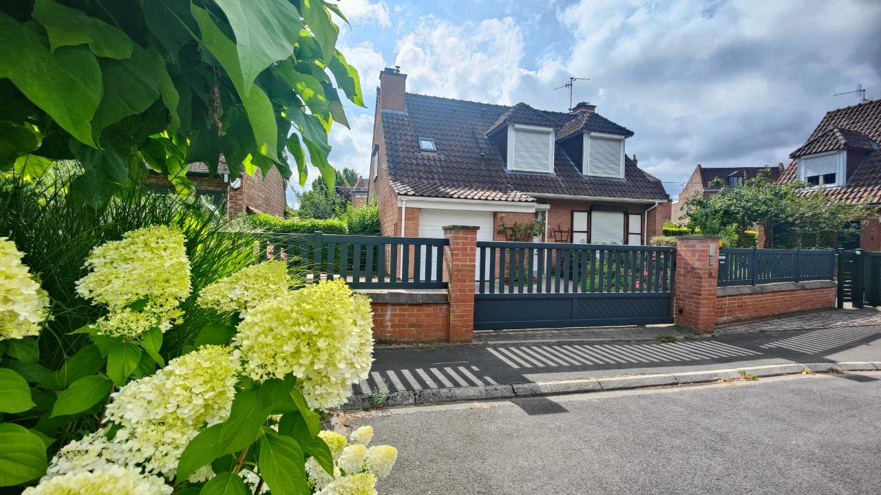 Vente maison 59211 Santes - SANTES Jolie maison individuelle