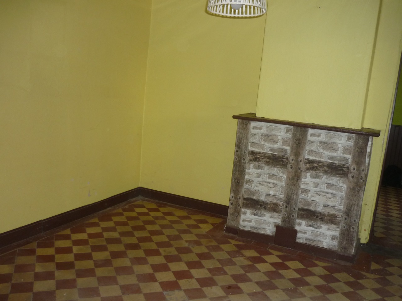 EXCLUSIVITE Maison flamande quasi individuelle a rénover