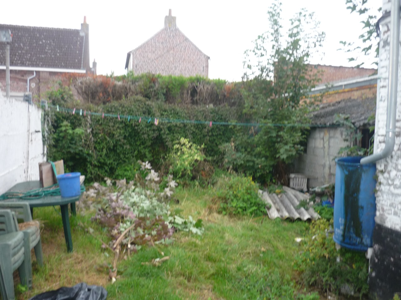EXCLUSIVITE Maison flamande quasi individuelle a rénover