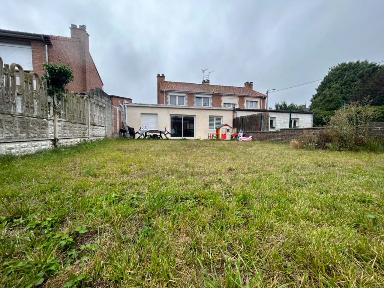 Provin - Maison confortable 121m² jardin garage parking
