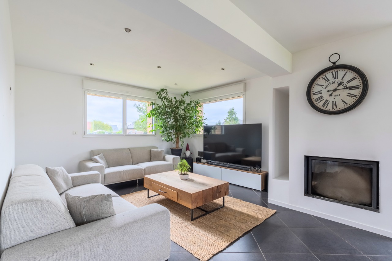 Pavillon individuel en semi plain-pied  + Logement locatif