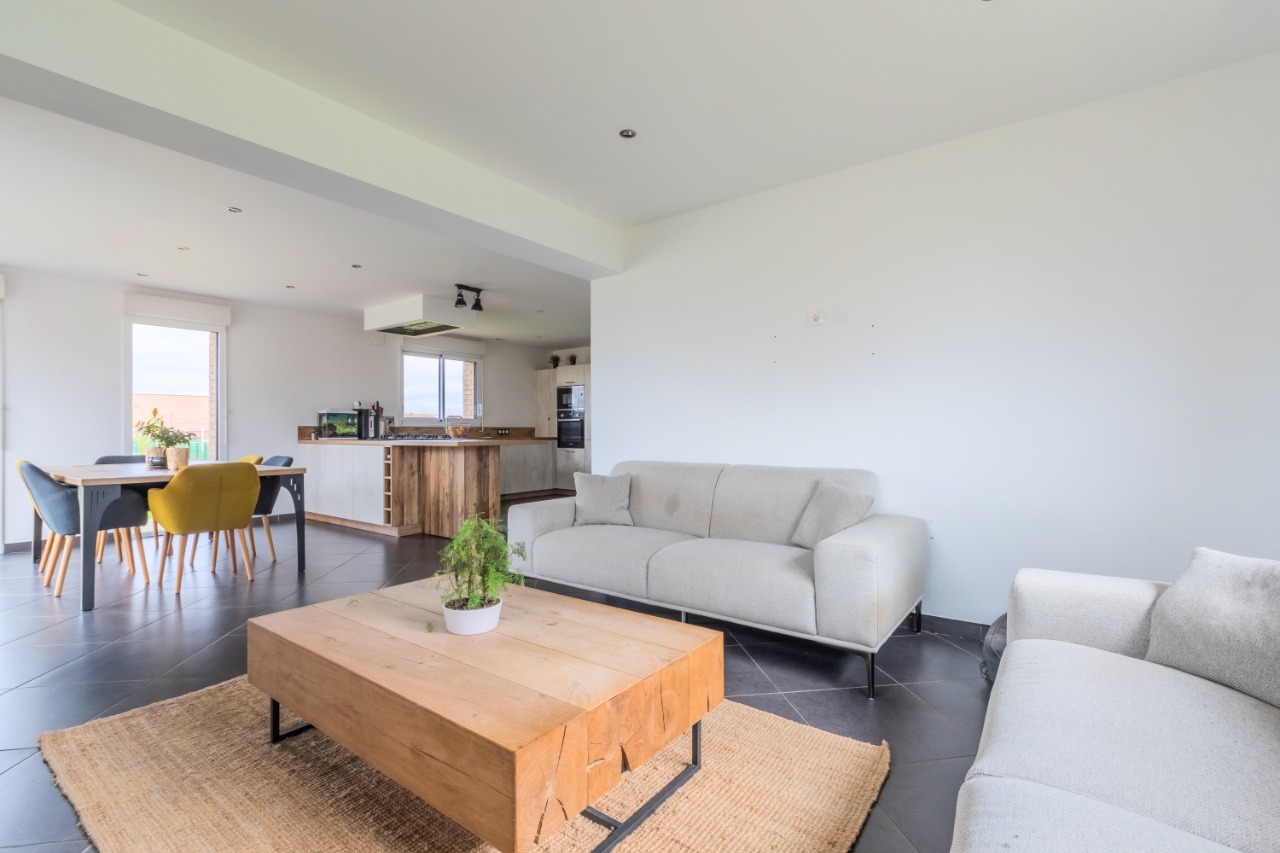 Pavillon individuel en semi plain-pied  + Logement locatif