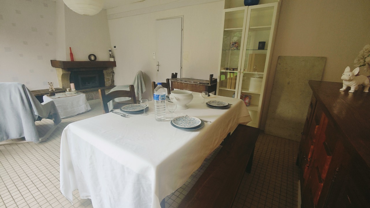 Hallennes lez haubourdin / maison semi indi.T5+Garage/450M² 