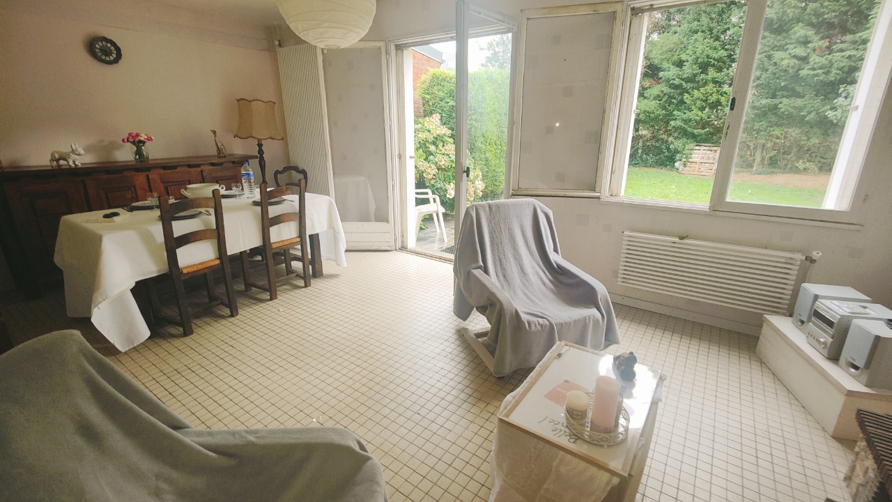 Hallennes lez haubourdin / maison semi indi.T5+Garage/450M² 