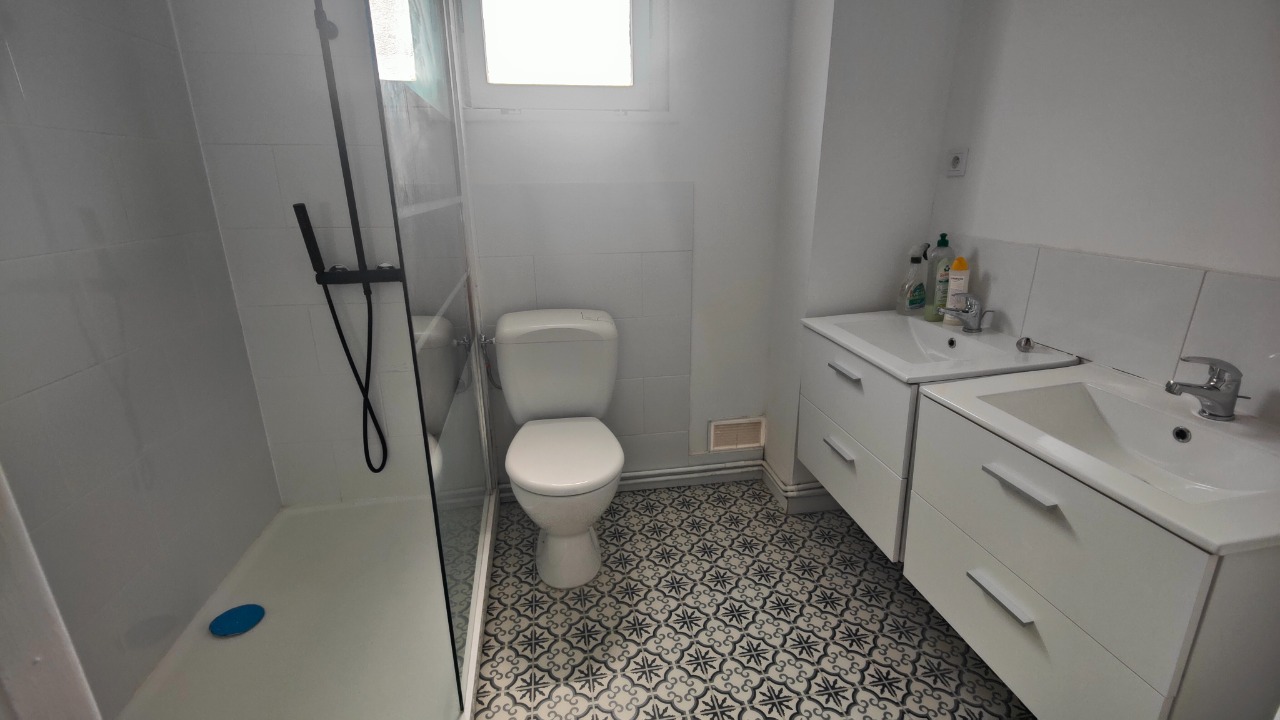 Hallennes lez haubourdin / maison semi indi.T5+Garage/450M² 