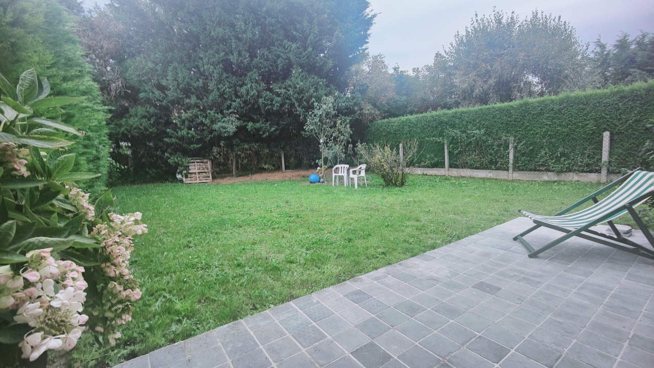 Hallennes lez haubourdin / maison semi indi.T5+Garage/450M² 