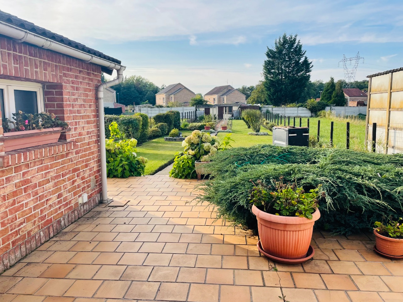 Vente maison 62110 Henin beaumont - Jolie maison avec 3 chambres et  jardin 
