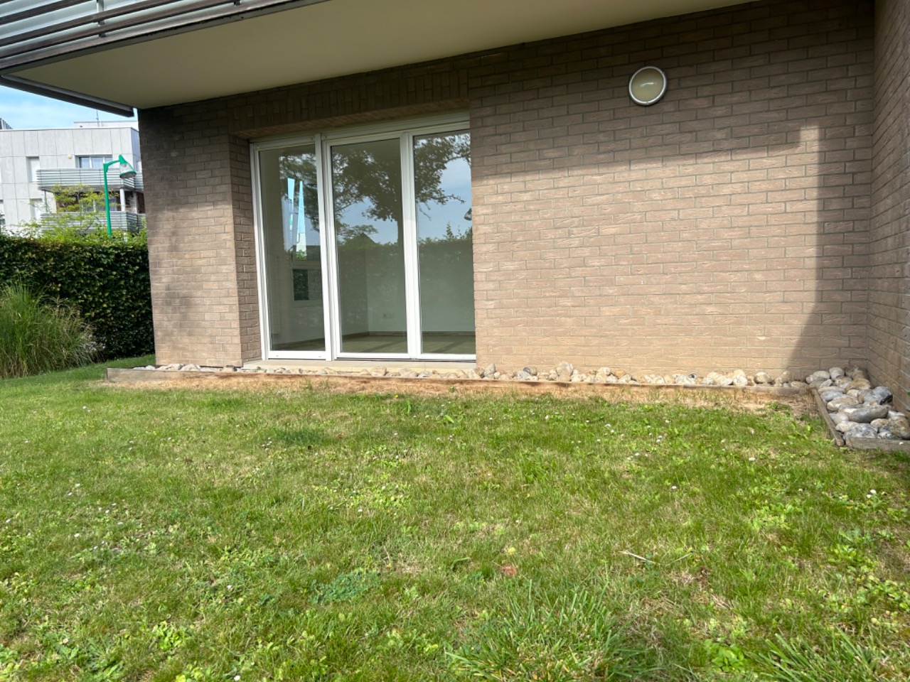 Vaste TYPE3 PMR en rdc avec jardin + terrasse +2 parking