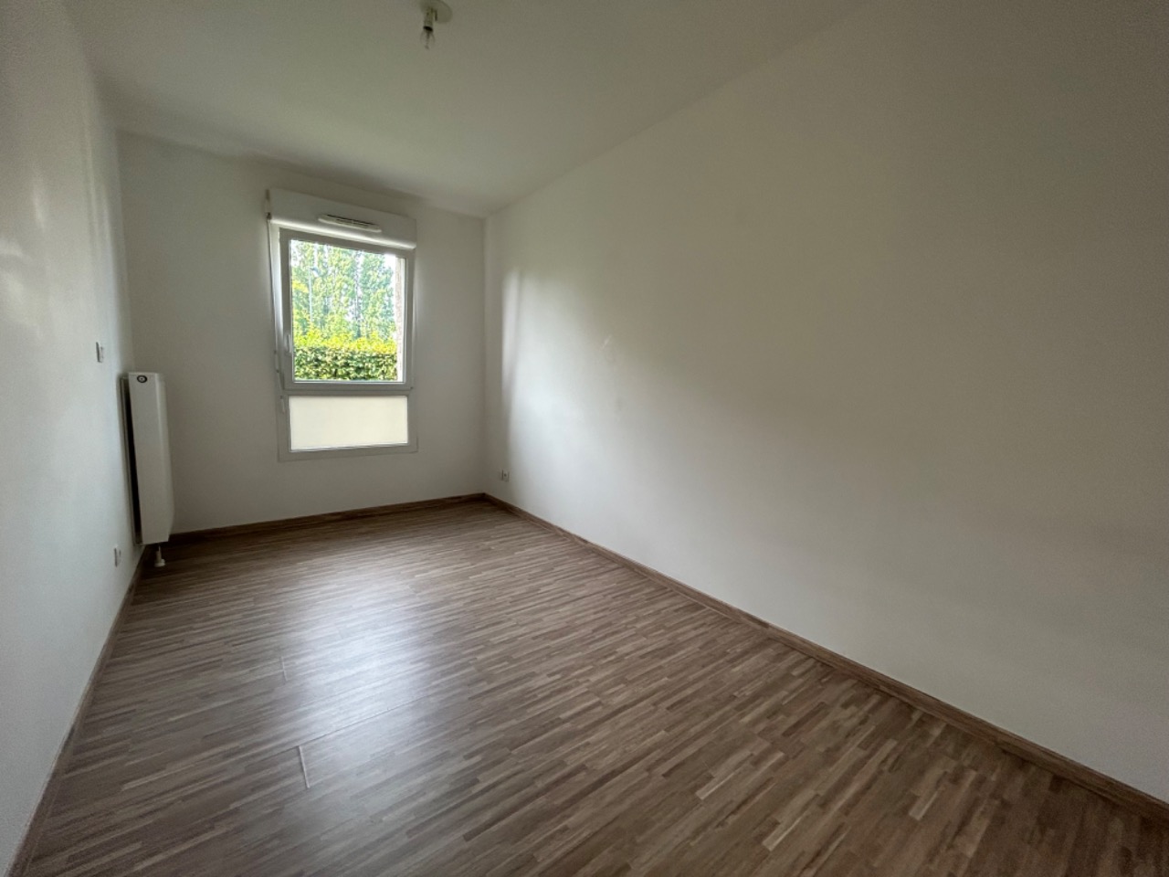 Vaste TYPE3 PMR en rdc avec jardin + terrasse +2 parking