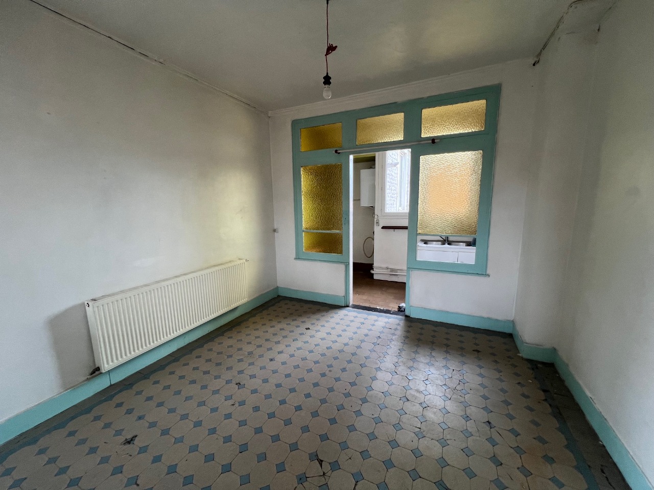 T3bis à travaux avec comble
