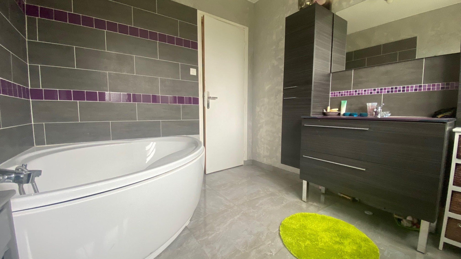 Maison individuelle semi plain-pied 5 chambres DON 59272, prix 420 000 € (HAI) - Brique Rouge Immobilier — 5