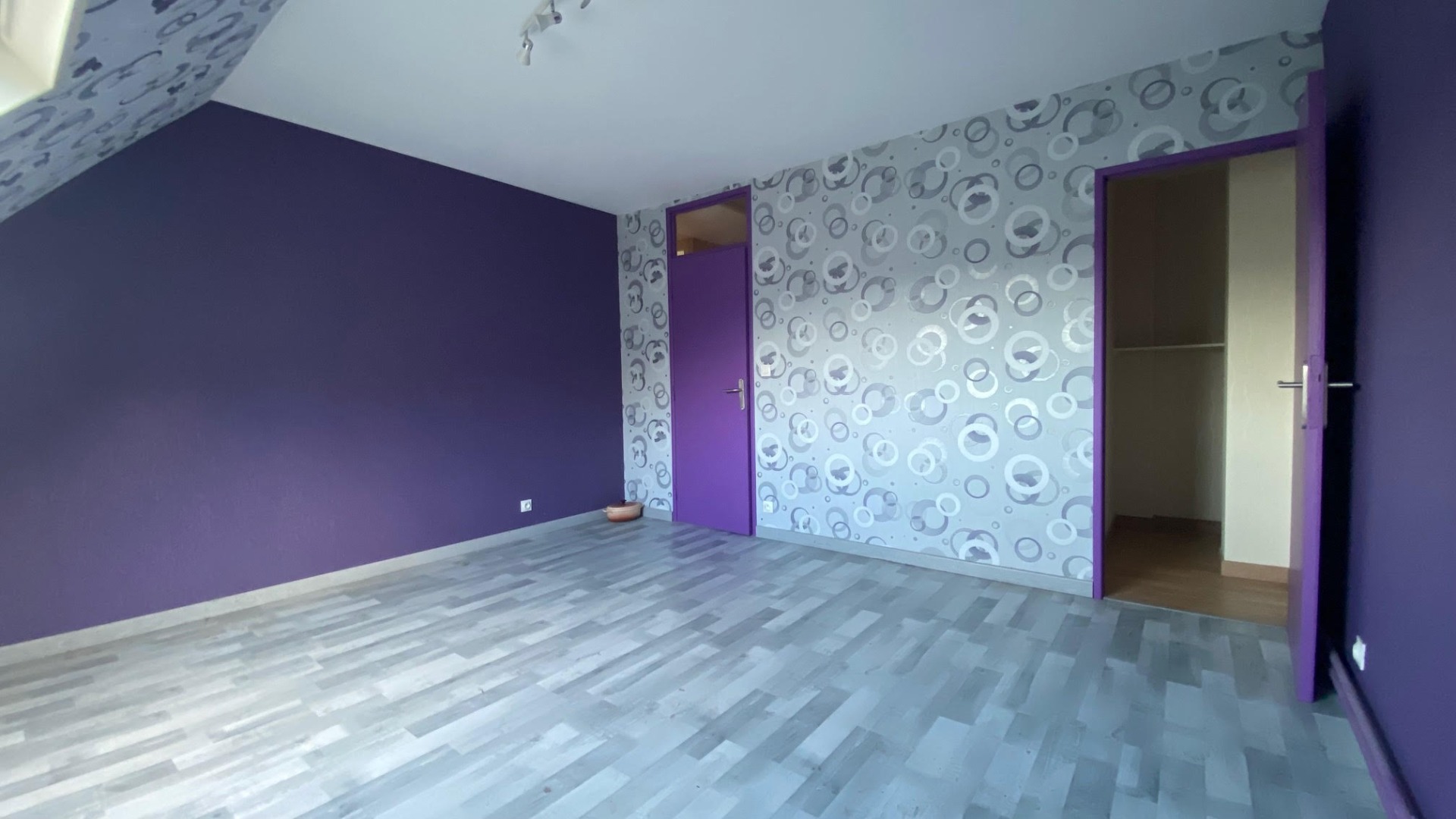 Maison de lotissement 3 chambres - jardin - garage SANTES 59211, prix 282 000 € (HAI) - Brique Rouge Immobilier — 5