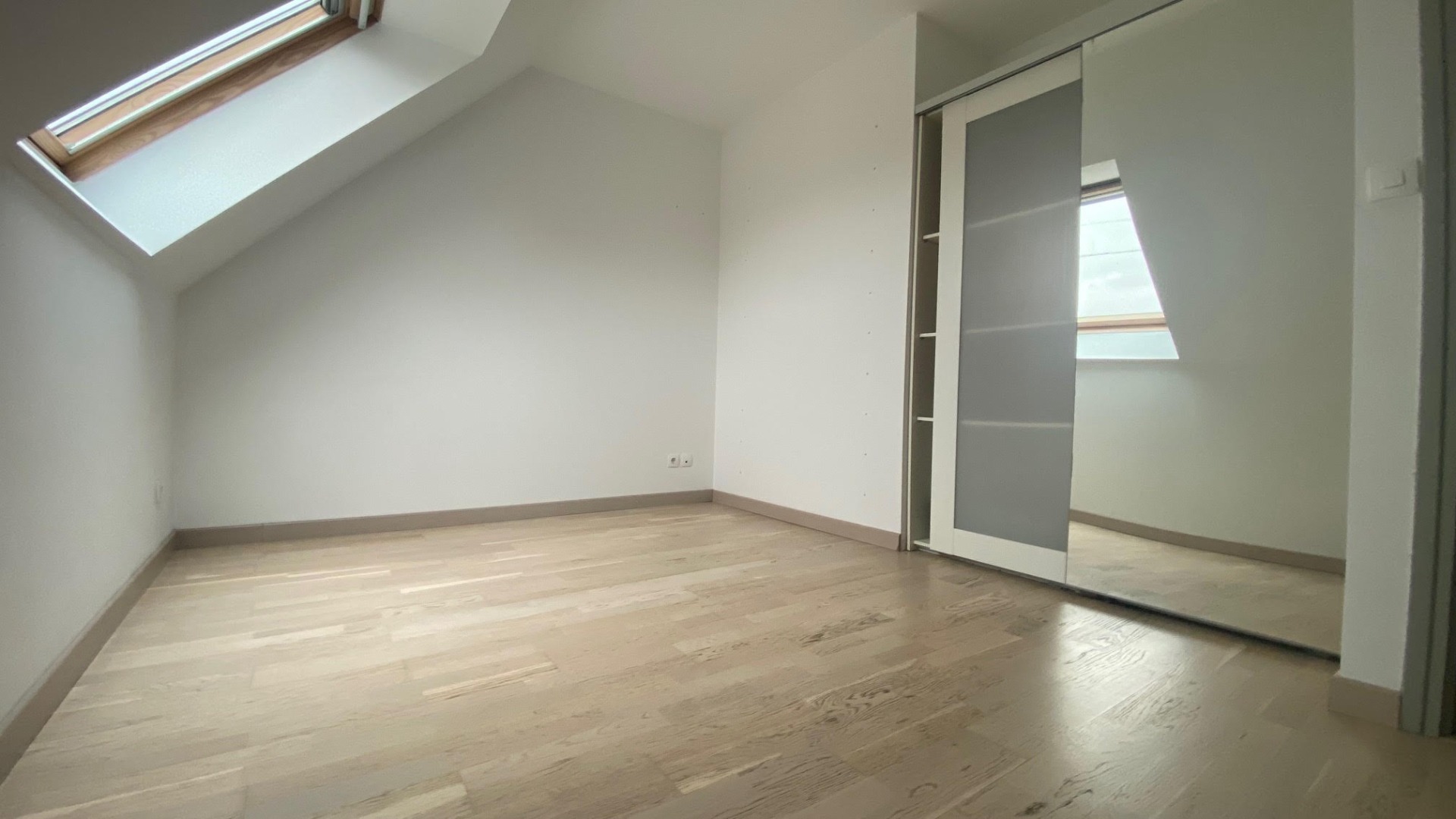 maison individuelle Semi plain pied + sous--sol HANTAY 59496, prix 395 000 € (HAI) - Brique Rouge Immobilier — 10