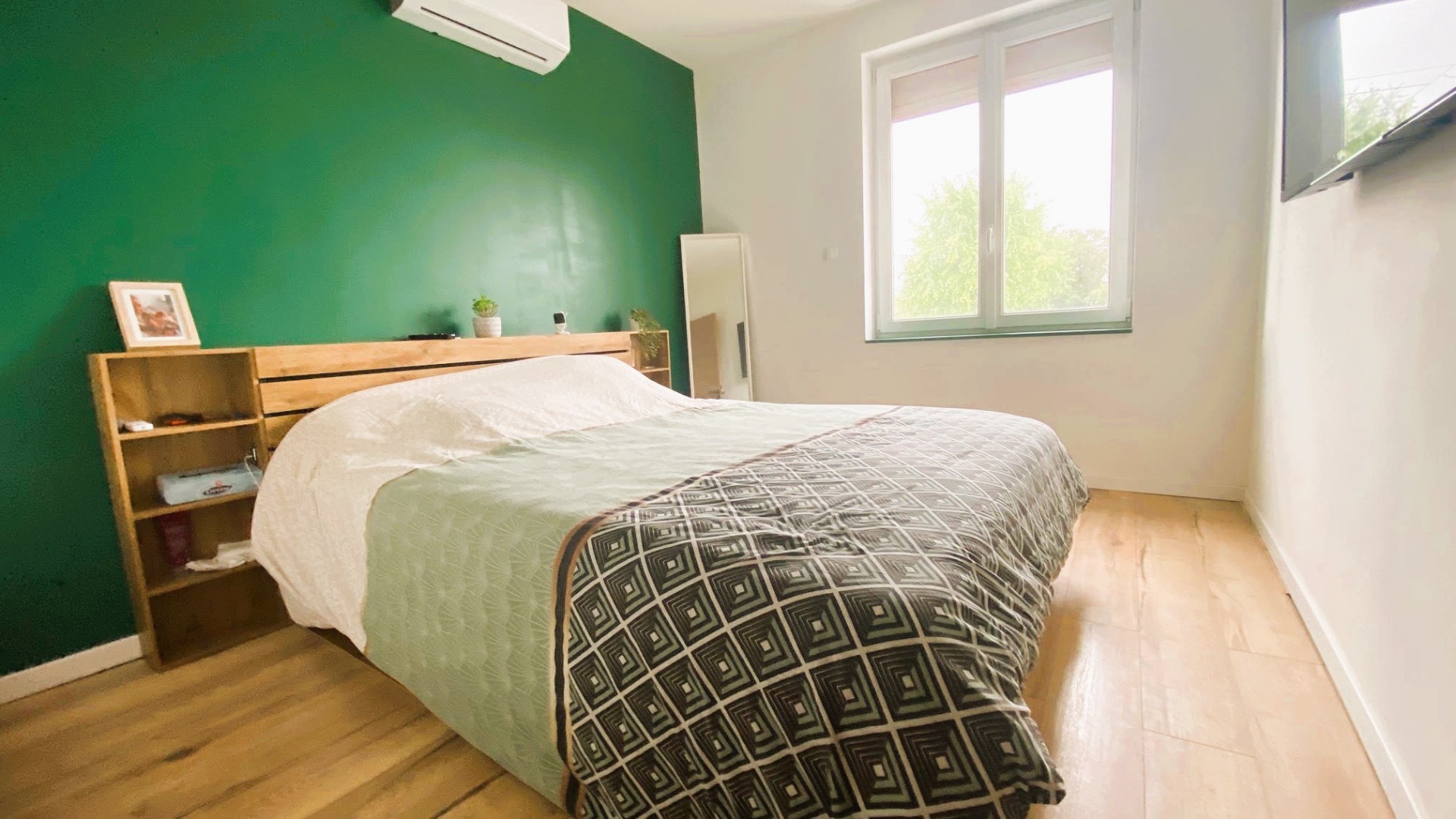 Maison rénovée semi individuelle - jardin - garage + parking PROVIN 59185, prix 259 350 € (HAI) - Brique Rouge Immobilier — 6
